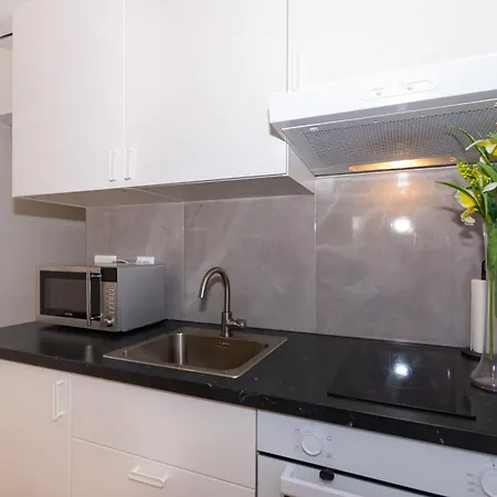 Apartment Jolara With Heated Pool Mimice